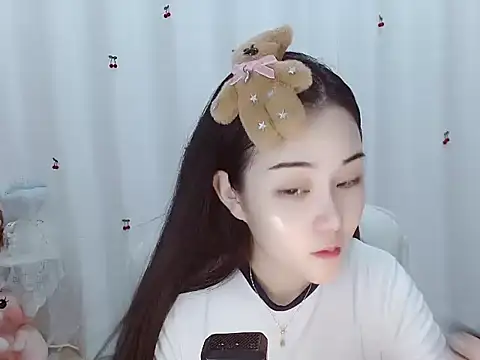 Snapshot of Angel-C chatting on October 2025 01:36:02 AM Angel-C online show from October 2025 01:36:02 AM