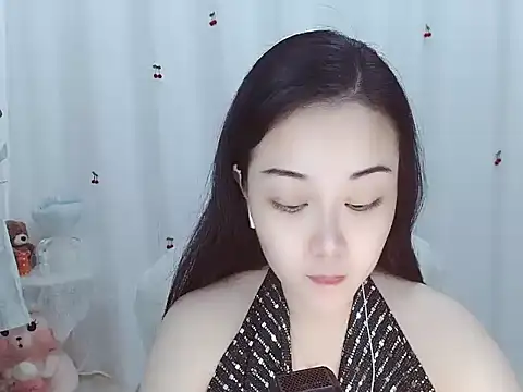 Snapshot of Angel-C chatting on October 2025 01:39:02 AM Angel-C online show from October 2025 01:39:02 AM