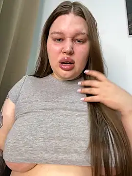 Snapshot of perfect_sweety_girl chatting on October 2025 07:12:02 PM perfect sweety girl online show from October 2025 07:12:02 PM