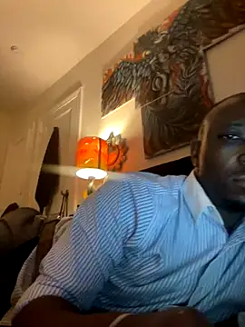 Snapshot of KingB8r chatting on October 2025 03:18:01 AM KingB8r online show from October 2025 03:18:01 AM