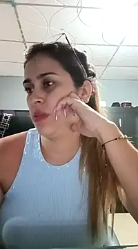 Latina sexy1 online show from February 2025 04:14:02 AM