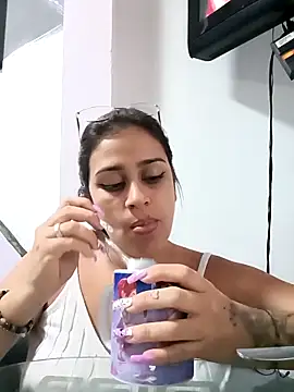 Latina sexy1 online show from February 2025 08:34:01 PM