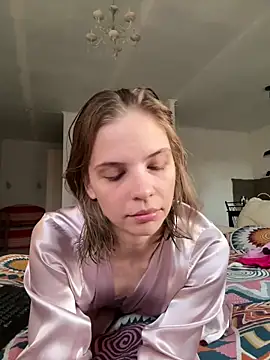 Snapshot of LeyaJohnson chatting on October 2025 01:45:02 PM LeyaJohnson online show from October 2025 01:45:02 PM