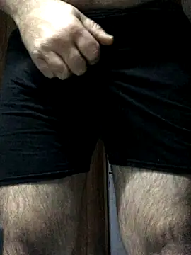 Snapshot of hairysmallcockguy chatting on September 2025 12:29:01 PM hairysmallcockguy online show from September 2025 12:29:01 PM