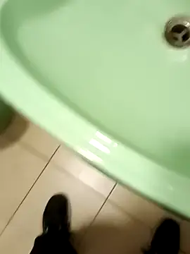 rodovlaz online show from February 2025 07:14:01 PM