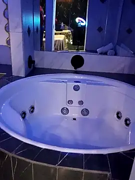 rodovlaz online show from March 2025 03:31:01 AM