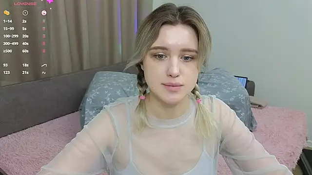 Snapshot of dusyastar chatting on December 2024 03:11:02 PM dusyastar online show from December 2024 03:11:02 PM