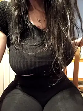 Snapshot of eva750 chatting on March 2025 05:17:02 PM eva750 online show from March 2025 05:17:02 PM