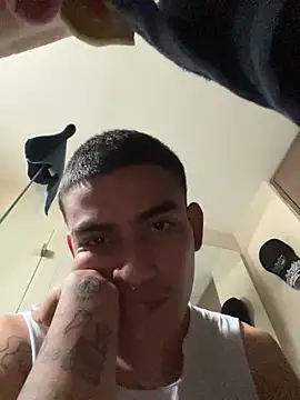 Snapshot of sorry-mom69 chatting on November 2025 08:22:02 PM sorry-mom69 online show from November 2025 08:22:02 PM