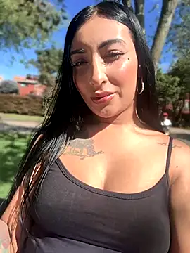 Kathy bella18 online show from October 2025 01:55:01 PM