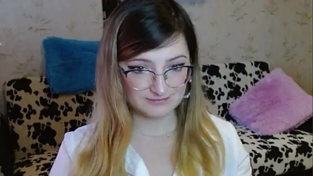 Arielsssplash online show from October 2025 06:52:01 AM