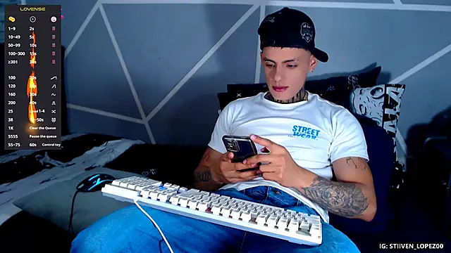 Snapshot of danilohot_19 chatting on September 2025 07:46:01 PM danilohot 19 online show from September 2025 07:46:01 PM