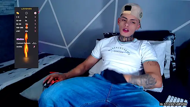 Snapshot of danilohot_19 chatting on October 2025 09:24:01 PM danilohot 19 online show from October 2025 09:24:01 PM