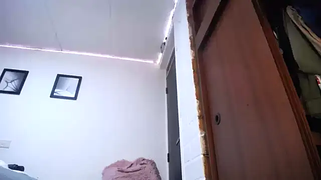 maturehoxx online show from March 2025 06:58:02 AM