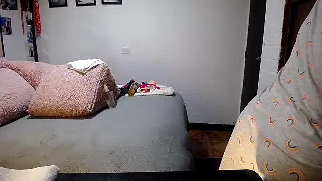 maturehoxx online show from September 2025 03:49:01 AM