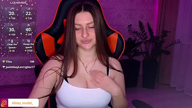 Elishka  online show from October 2025 07:11:02 PM