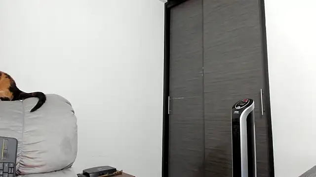 xspecialoomx online show from March 2025 08:32:02 PM