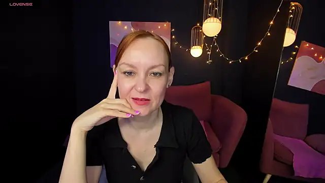 Snapshot of NikaGentle chatting on February 2025 11:36:01 AM NikaGentle online show from February 2025 11:36:01 AM