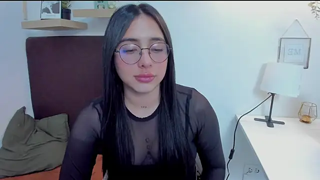 isabella jade online show from January 2025 10:20:02 PM