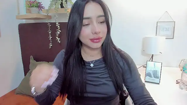 isabella jade online show from February 2025 06:36:02 PM