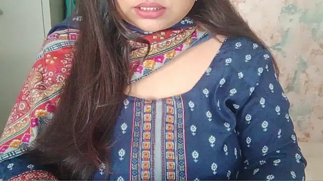 Snapshot of yoursnishaa chatting on November 2025 08:13:02 AM yoursnishaa online show from November 2025 08:13:02 AM