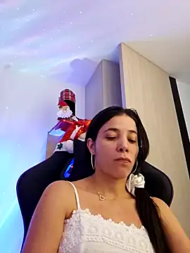 Snapshot of miaeyes chatting on December 2024 12:49:01 PM miaeyes online show from December 2024 12:49:01 PM