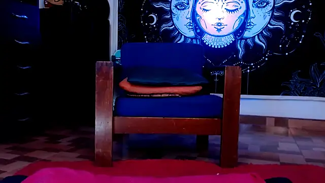 Marieblueeyes online show from January 2025 02:41:01 PM