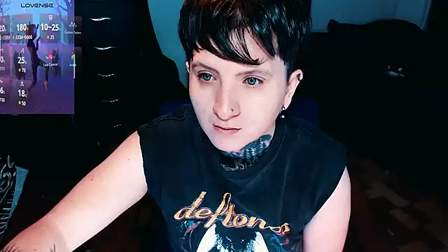 Marieblueeyes online show from October 2025 11:55:02 AM