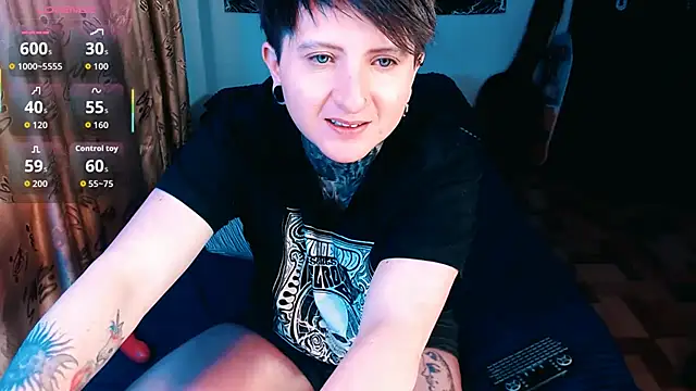 Marieblueeyes online show from October 2025 11:29:02 PM