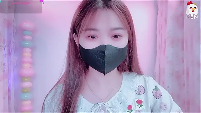 Snapshot of hen237 chatting on November 2025 12:32:02 AM hen237 online show from November 2025 12:32:02 AM