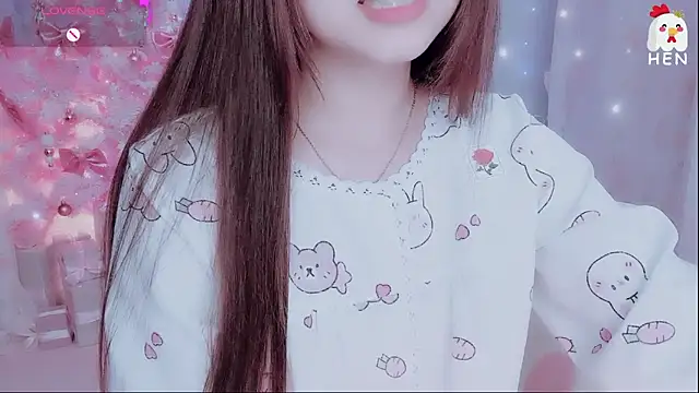 Snapshot of hen237 chatting on December 2025 05:39:02 PM hen237 online show from December 2025 05:39:02 PM