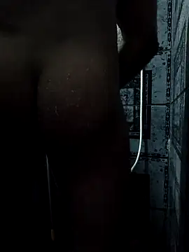 guilhe4minho online show from November 2025 01:48:01 AM