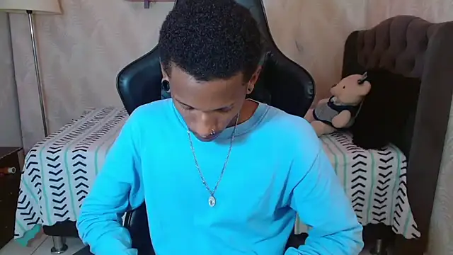 Snapshot of ManSant chatting on September 2025 02:06:02 PM ManSant online show from September 2025 02:06:02 PM