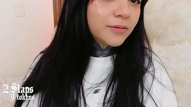 Snapshot of kim_blake chatting on October 2025 01:17:02 AM kim blake online show from October 2025 01:17:02 AM