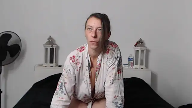 Snapshot of Oriane_Jackson chatting on November 2025 11:10:01 AM Oriane Jackson online show from November 2025 11:10:01 AM