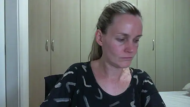 Annylove1 online show from January 2025 12:13:01 AM