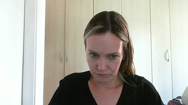 Annylove1 online show from January 2025 10:47:01 AM