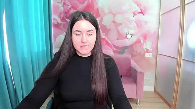 Snapshot of Roxie_Bradley chatting on January 2025 06:48:02 AM Roxie Bradley online show from January 2025 06:48:02 AM