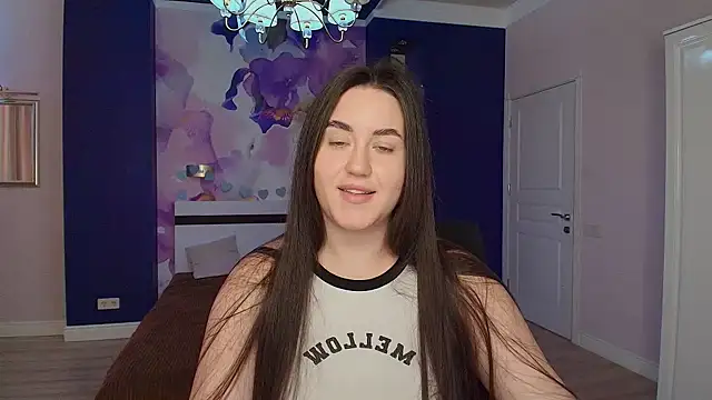 Snapshot of Roxie_Bradley chatting on January 2025 06:54:01 AM Roxie Bradley online show from January 2025 06:54:01 AM