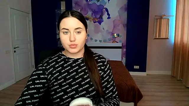Snapshot of Roxie_Bradley chatting on January 2025 10:52:02 AM Roxie Bradley online show from January 2025 10:52:02 AM