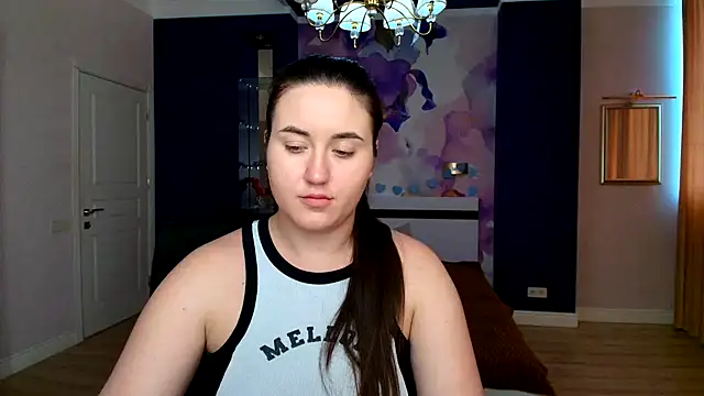 Snapshot of Roxie_Bradley chatting on February 2025 10:54:02 AM Roxie Bradley online show from February 2025 10:54:02 AM