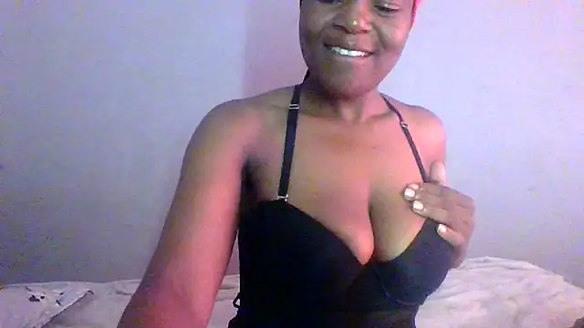 Snapshot of BeejayLoverxx chatting on January 2025 05:54:02 AM BeejayLoverxx online show from January 2025 05:54:02 AM