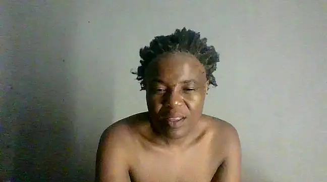 Snapshot of BeejayLoverxx chatting on February 2025 07:33:01 PM BeejayLoverxx online show from February 2025 07:33:01 PM