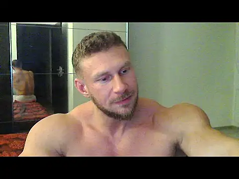 muscularkevin online show from December 2024 02:11:01 PM