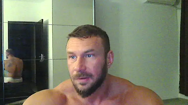 muscularkevin online show from September 2025 03:28:01 AM