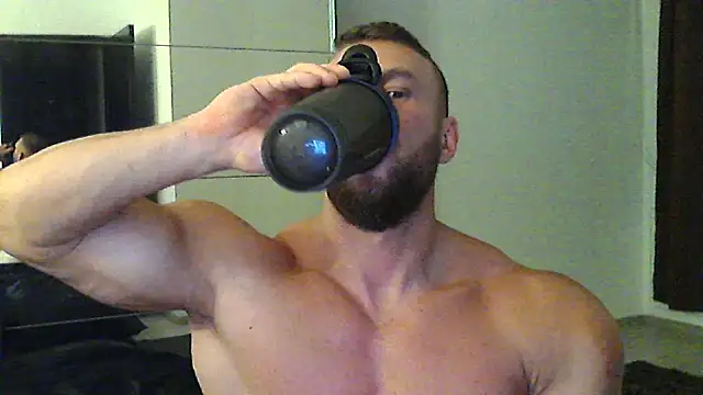 muscularkevin online show from September 2025 03:30:02 AM