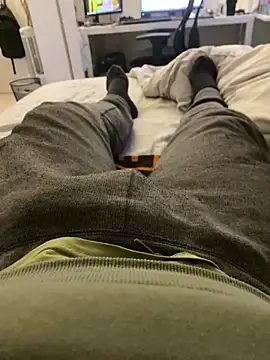 Snapshot of Luishorny19 chatting on January 2025 03:32:01 PM Luishorny19 online show from January 2025 03:32:01 PM