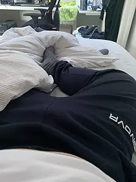 Snapshot of Luishorny19 chatting on February 2025 03:43:01 PM Luishorny19 online show from February 2025 03:43:01 PM