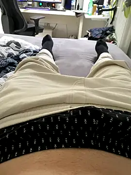 Snapshot of Luishorny19 chatting on September 2025 12:51:01 PM Luishorny19 online show from September 2025 12:51:01 PM