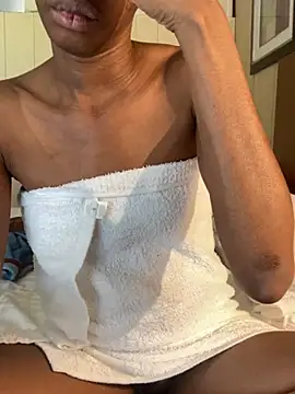 Jasmine FullsShine online show from February 2025 08:50:01 PM